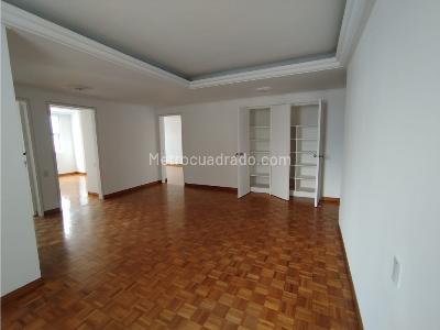 Apartamento en venta en Centro, Medellín · foto 8 de 20