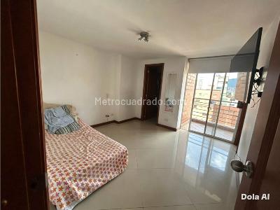 Apartamento de 3 alcobas en arriendo en Laureles, Medellín, 100 m² · foto 11 de 19