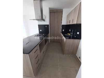 Apartamento de 2 alcobas en venta en Los Colegios, Rionegro, 85 m² · foto 2 de 17