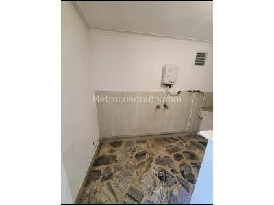 Apartaestudio en venta en Conquistadores, Medellín, 49 m² · foto 3 de 12