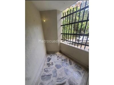 Apartaestudio en venta en Conquistadores, Medellín, 49 m² · foto 7 de 12