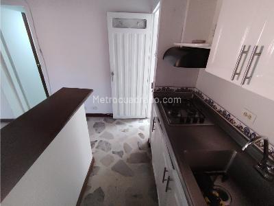 Apartamento de 1 alcoba en arriendo en La Pilarica, Medellín, 40 m² · foto 3 de 15