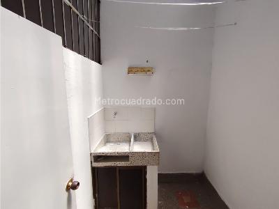 Apartamento de 1 alcoba en arriendo en La Pilarica, Medellín, 40 m² · foto 6 de 15