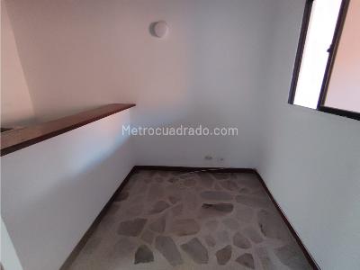 Apartamento de 1 alcoba en arriendo en La Pilarica, Medellín, 40 m² · foto 9 de 15