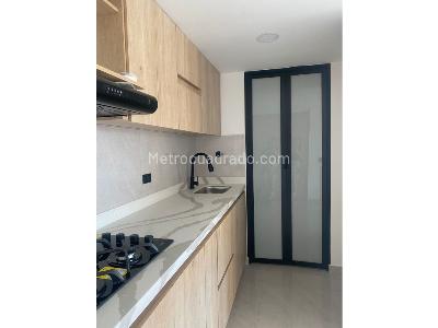 Apartamento de 3 alcobas en venta en Barro Blanco, Rionegro, 74 m² · foto 2 de 17