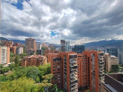 Apartamento de 3 alcobas en arriendo en El Poblado, Medellín, 138 m² · foto 9 de 20