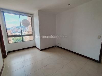 Apartamento de 3 alcobas en arriendo en El Poblado, Medellín, 138 m² · foto 15 de 20