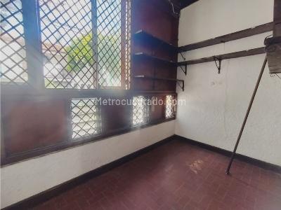 Casa de 4 alcobas en venta en Prado Centro, Medellín, 198 m² · foto 8 de 18
