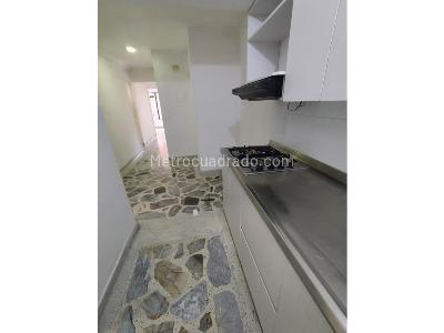 Apartamento de 2 alcobas en arriendo en Laureles, Medellín, 65 m² · foto 2 de 13