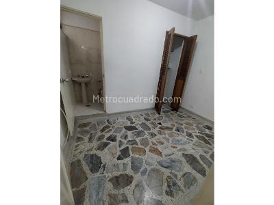 Apartamento de 2 alcobas en arriendo en Laureles, Medellín, 65 m² · foto 10 de 13