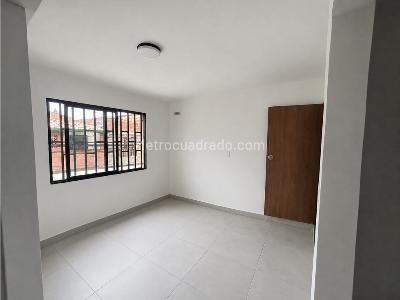 Apartamento de 3 alcobas en arriendo en Belen Las Margaritas, Medellín, 80 m² · foto 2 de 16