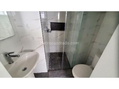 Apartamento de 4 alcobas en arriendo en Los Parra, Medellín, 130 m² · foto 14 de 20