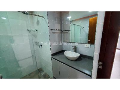 Apartamento de 4 alcobas en arriendo en Los Parra, Medellín, 130 m² · foto 15 de 20