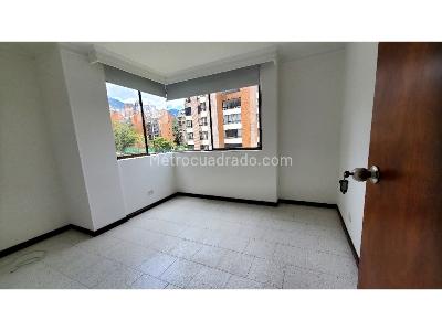 Apartamento de 4 alcobas en arriendo en Los Parra, Medellín, 130 m² · foto 18 de 20
