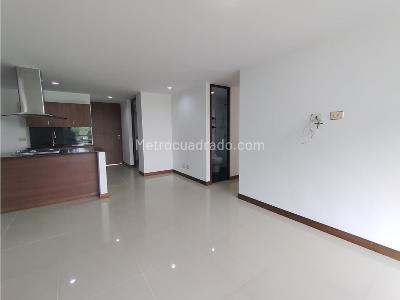 Apartamento de 2 alcobas en arriendo en Loma Del Indio, Medellín, 68 m² · foto 6 de 18
