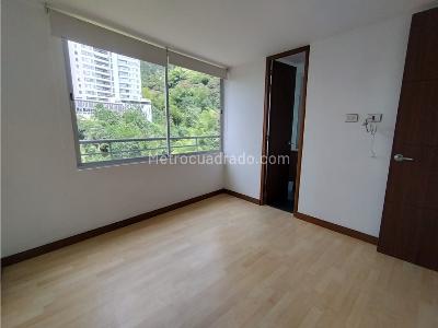 Apartamento de 2 alcobas en arriendo en Loma Del Indio, Medellín, 68 m² · foto 14 de 18