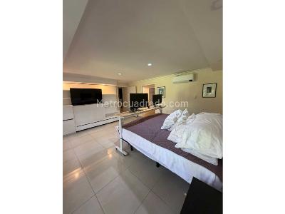 Apartamento de 3 alcobas en venta en El Poblado, Medellín, 258 m² · foto 10 de 18