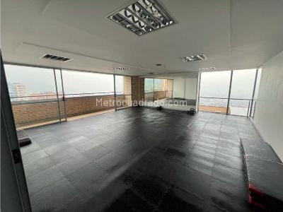Apartamento de 3 alcobas en venta en El Poblado, Medellín, 109 m² · foto 2 de 20