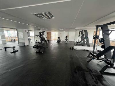 Apartamento de 3 alcobas en venta en El Poblado, Medellín, 109 m² · foto 5 de 20