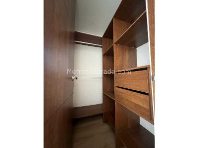 Apartamento de 3 alcobas en venta en El Poblado, Medellín, 109 m² · foto 9 de 20