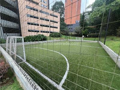 Apartamento de 3 alcobas en venta en El Poblado, Medellín, 109 m² · foto 10 de 20