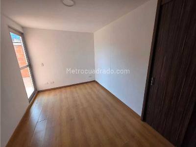 Apartamento de 3 alcobas en venta en Niquia, Bello, 62 m² · foto 16 de 20