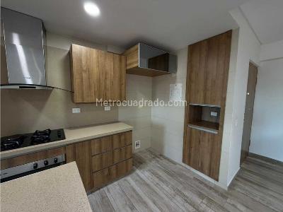 Apartamento de 4 alcobas en venta en Niquia, Bello, 161 m² · foto 11 de 20