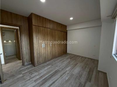 Apartamento de 4 alcobas en venta en Niquia, Bello, 161 m² · foto 14 de 20