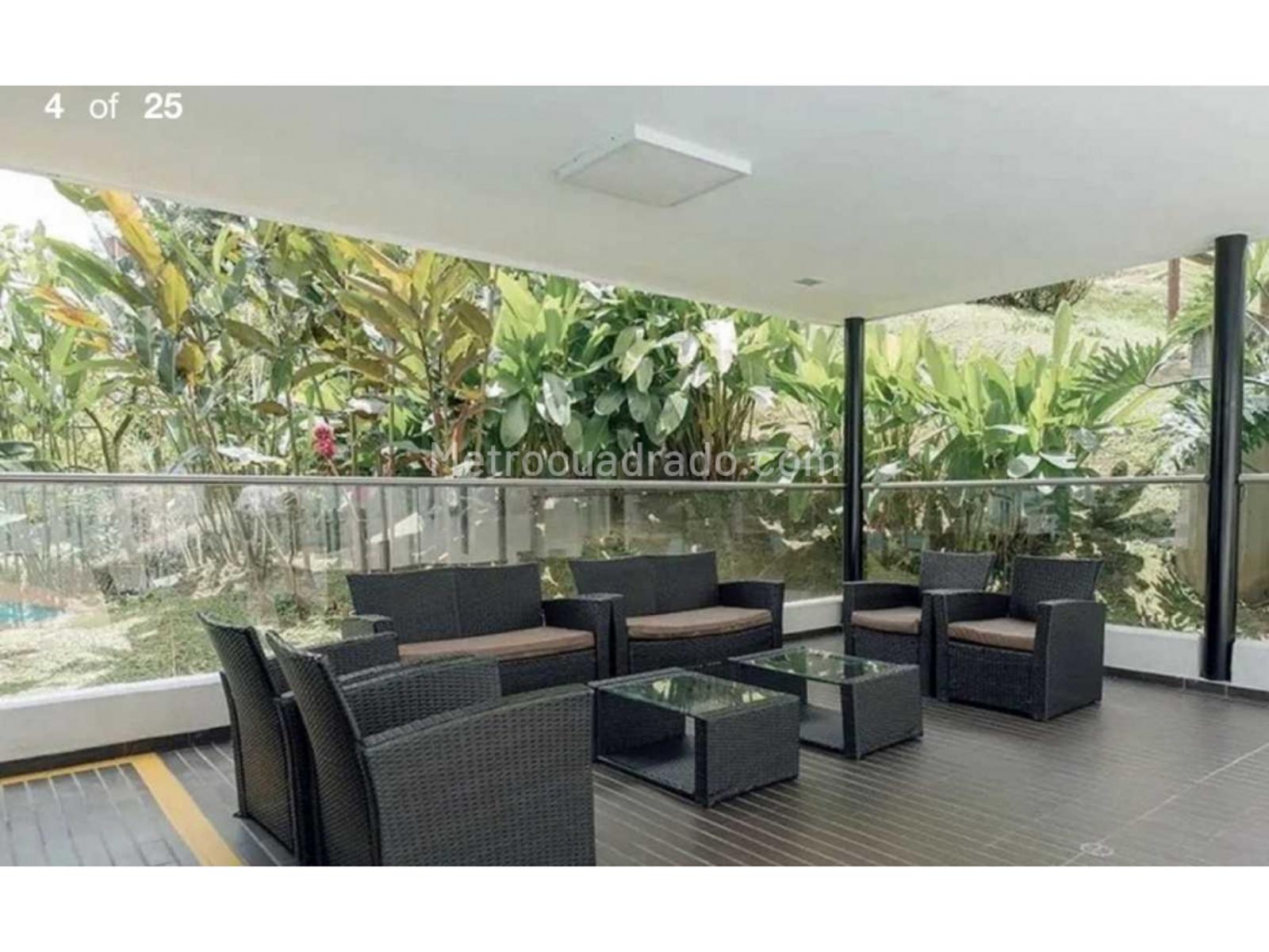 Apartamento de 2 habitaciones en venta en El Poblado, Medellín — imagen 1 de 20