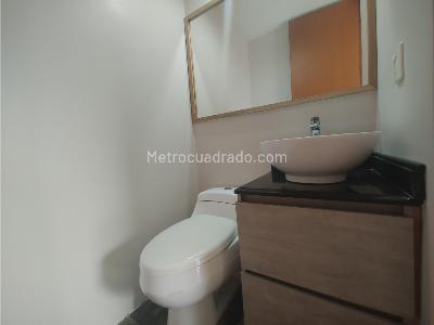 Apartamento de 3 alcobas en arriendo en Poblado Milla De Oro, Medellín, 113 m² · foto 5 de 17