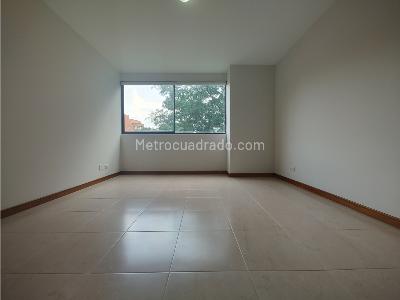 Apartamento de 3 alcobas en arriendo en Poblado Milla De Oro, Medellín, 113 m² · foto 12 de 17