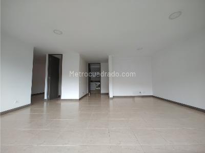 Apartamento de 3 alcobas en arriendo en Poblado Milla De Oro, Medellín, 117 m² · foto 5 de 14