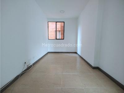 Apartamento de 3 alcobas en arriendo en Poblado Milla De Oro, Medellín, 117 m² · foto 6 de 14