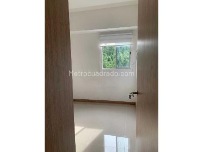 Apartamento de 3 alcobas en venta en Bello, Bello, 64 m² · foto 7 de 7