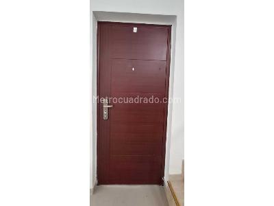Apartamento de 3 alcobas en venta en Bello, Bello, 90 m² · foto 2 de 16