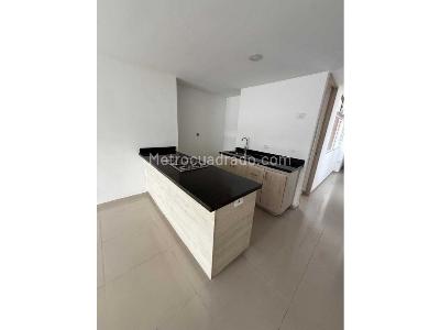 Apartamento de 3 alcobas en venta en Cabañas, Bello, 90 m² · foto 12 de 20