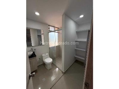 Apartamento de 3 alcobas en venta en Cabañas, Bello, 90 m² · foto 15 de 20