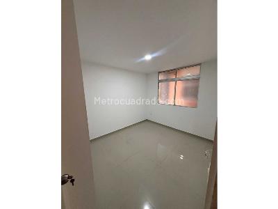 Apartamento de 3 alcobas en venta en Cabañas, Bello, 90 m² · foto 7 de 20