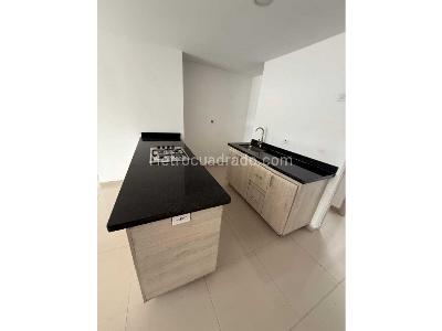 Apartamento de 3 alcobas en venta en Cabañas, Bello, 90 m² · foto 8 de 20