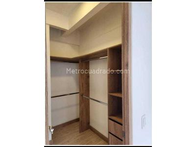 Apartamento en venta en Loma Del Indio, Medellín · foto 8 de 18