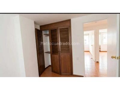 Apartamento de 3 alcobas en venta en La Castellana, Medellín, 104 m² · foto 12 de 12