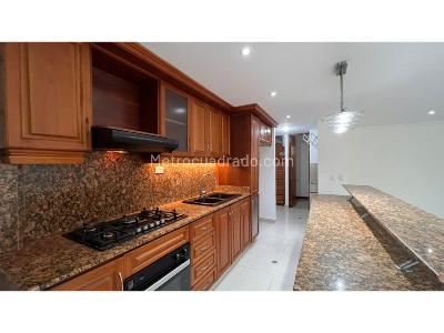 Casa en Arriendo, El Poblado, Medellín
