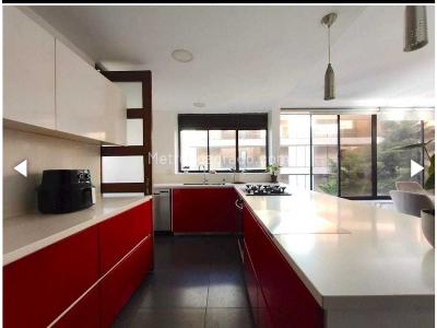 Apartamento en venta en El Poblado, Medellín · foto 9 de 20