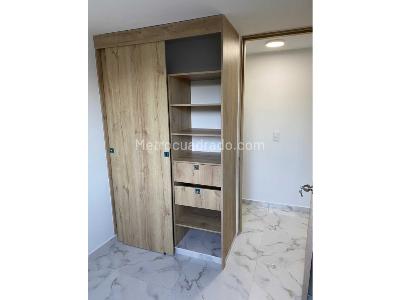 Apartamento de 3 alcobas en venta en Bello, Bello, 55 m² · foto 2 de 20