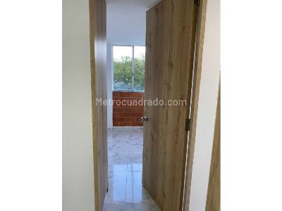 Apartamento de 3 alcobas en venta en Bello, Bello, 55 m² · foto 16 de 20