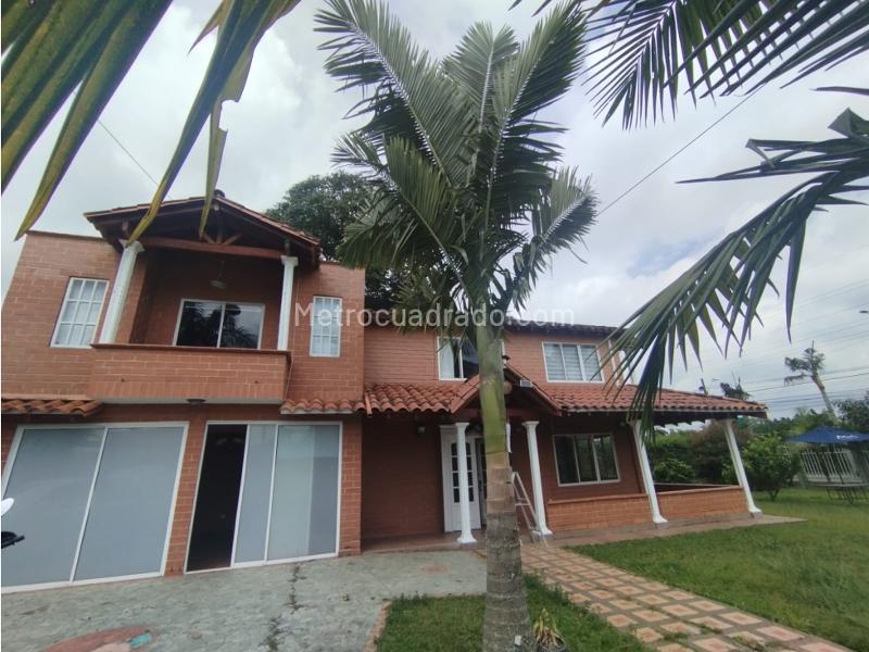 Casa en Arriendo, San Antonio De Pereira, Rionegro