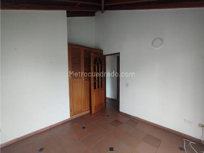 Casa de 4 alcobas en arriendo en San Antonio De Pereira, Rionegro, 350 m² · foto 13 de 20