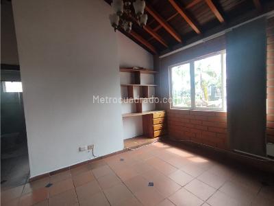 Casa de 4 alcobas en arriendo en San Antonio De Pereira, Rionegro, 350 m² · foto 14 de 20