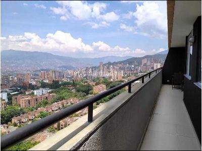 Apartamento de 3 alcobas en venta en El Poblado, Medellín, 110 m² · foto 3 de 20