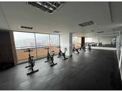 Apartamento de 3 alcobas en venta en El Poblado, Medellín, 110 m² · foto 8 de 20
